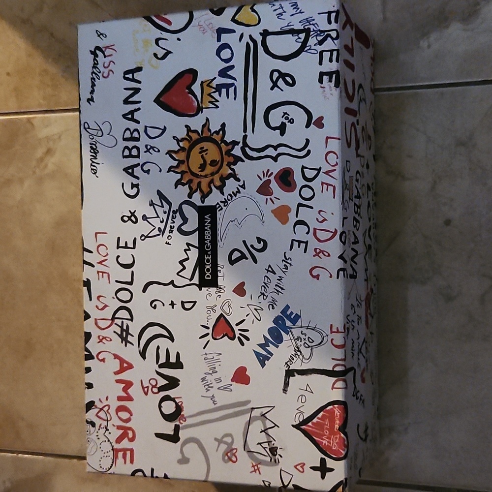 Dolce Gabanna red shoes